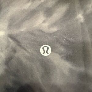 Lululemon high rise 6” align short I. Tie dye grey/black